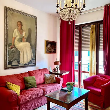 The Writer's House Apartment