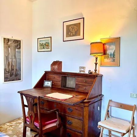 The Writer's House Apartment *